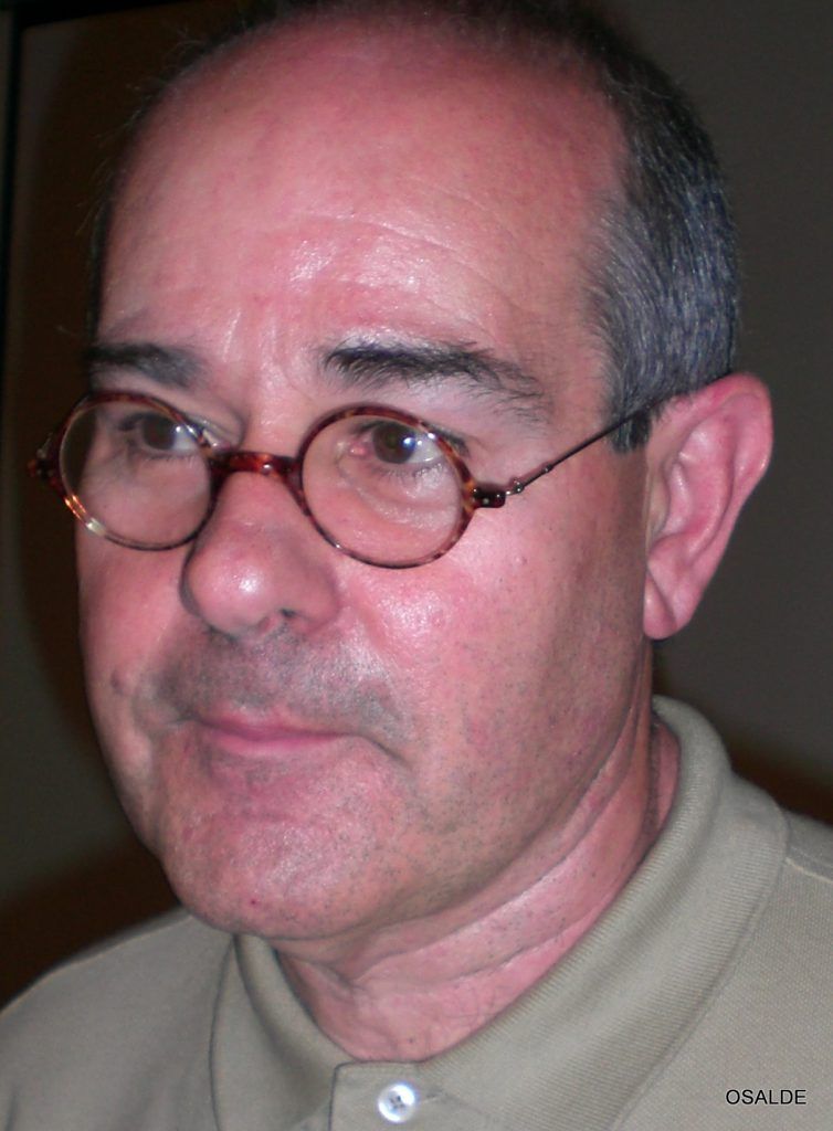 LOS TAUMATURGOS DE LA UNIVERSIDAD AUDITORA por Juan Irigoyen